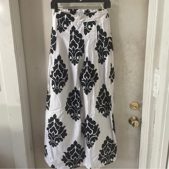 Helmi We Love To Design Stuff Full Long Maxi Skirt Black And White Greece Size M - Picture 1 of 4